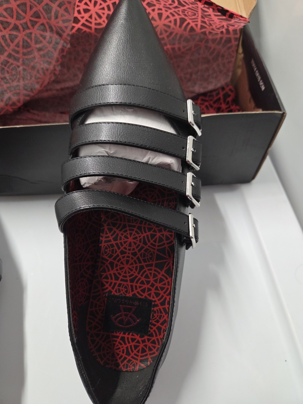 Strange Cvlt- Coven Flat- Women’s Black Pointed Toe Multi-Strap Flats Size 11 - Picture 6 of 15
